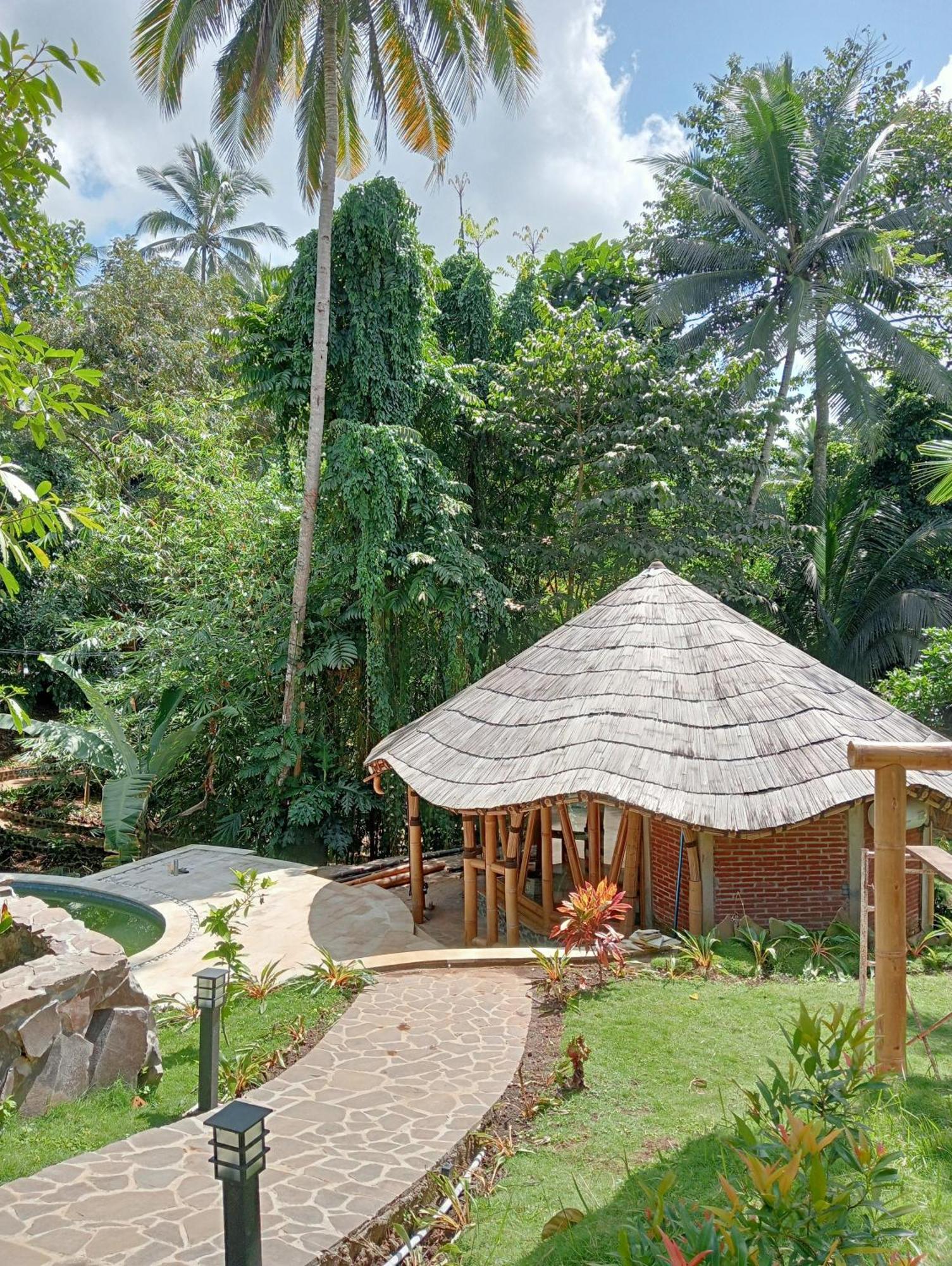 The Osing Bamboo Resort - A Liberta Collection Баньюванги Экстерьер фото